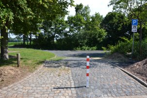 Zufahrt Wohnmobilstellplatz asphaltierte Zufahrt zum Wohnmobilstellplatz